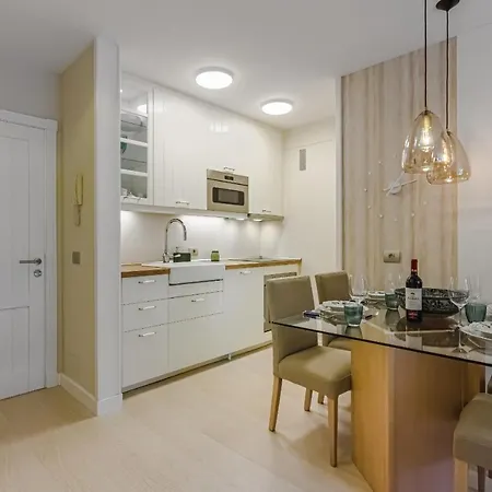 Olivia Free Wifi Apartment *