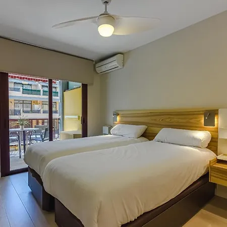 Olivia Free Wifi Lägenhet *